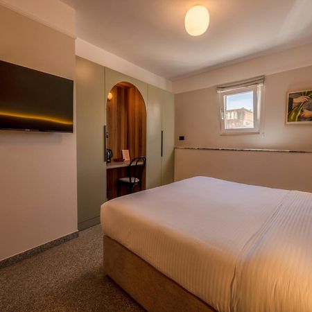 Maria Rosa Suites Victoria Luaran gambar
