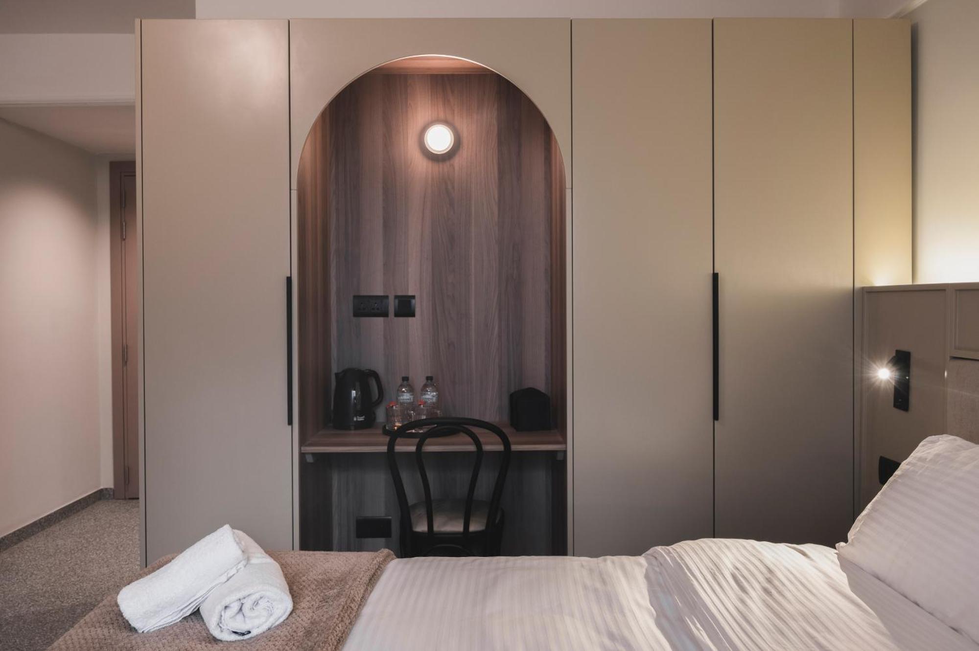 Maria Rosa Suites Victoria Luaran gambar