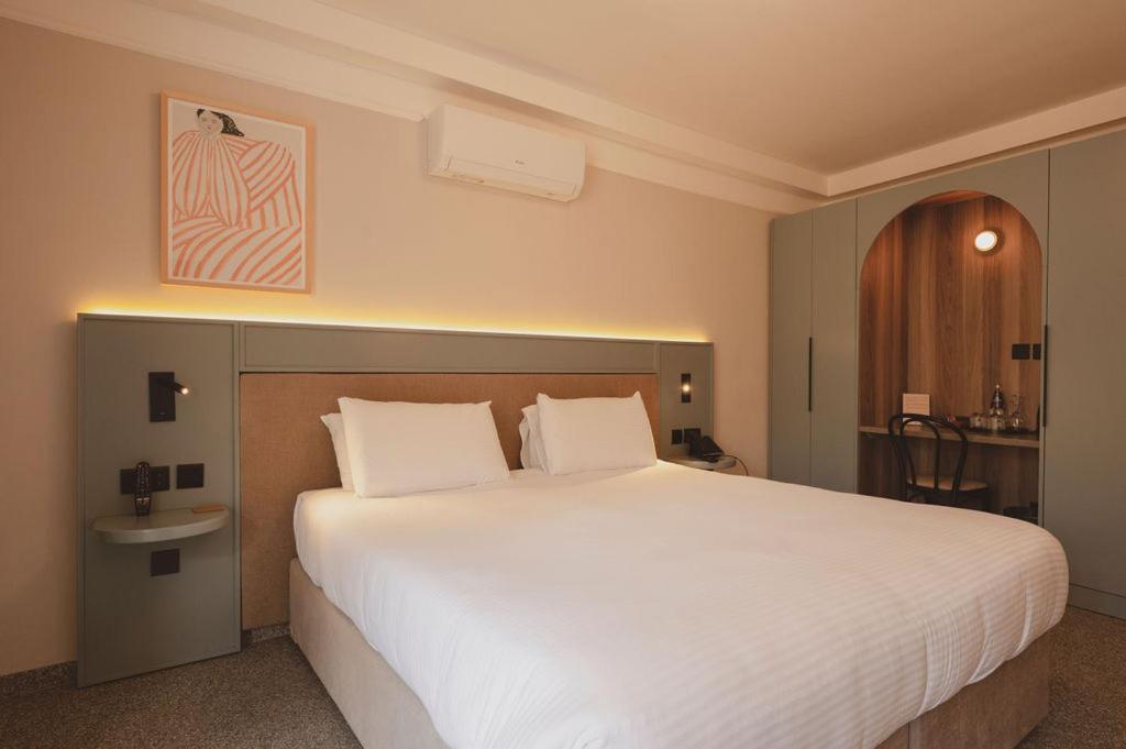 Maria Rosa Suites Victoria Luaran gambar